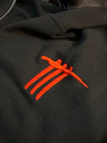 TTT ZIP UP HOODIE